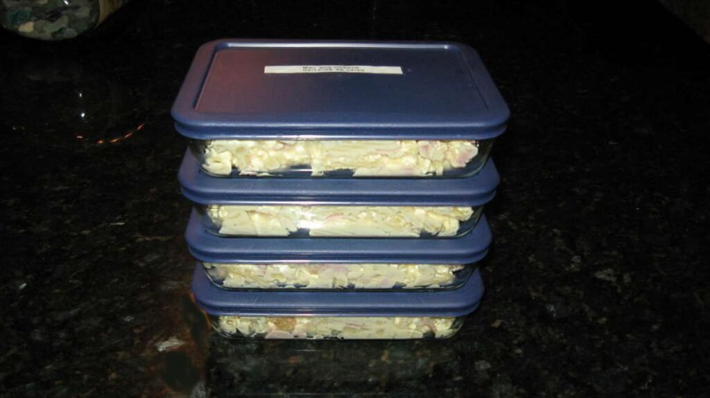 Is pirates food containers