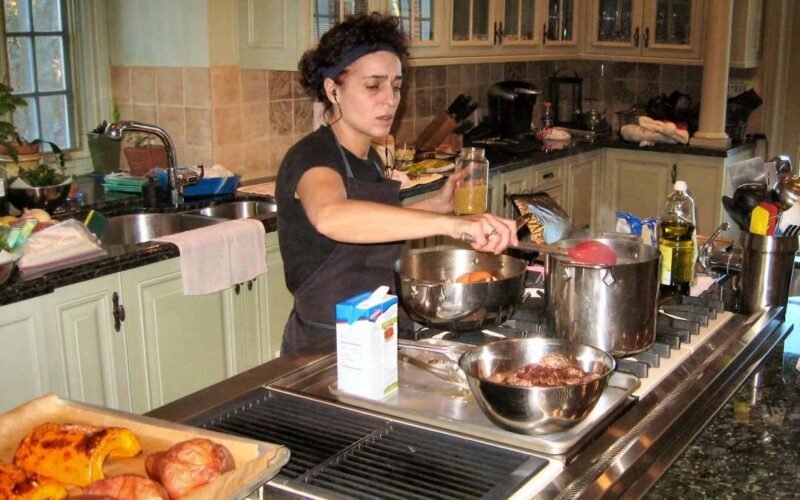 Personal Chef Salary Guide 2026: How Much Can You Earn?