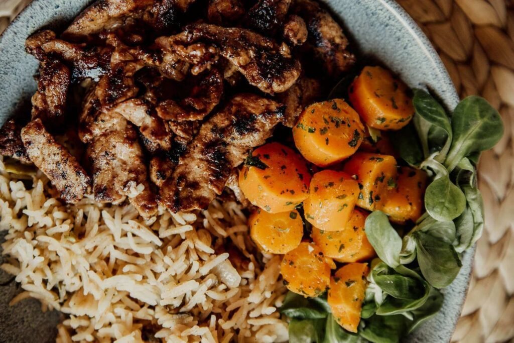 Cooking for Clients with Irritable Bowel Syndrome (IBS): A Personal Chef’s Guide